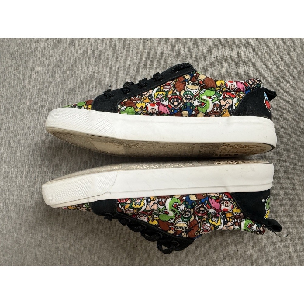 Super Mario Bros Sneakers Canvas Shoes Size 4 Boys Ground Up 2022 Multicolor Blk - Picture 10 of 10
